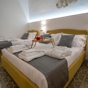 Dimora Fantasia Charme B&B
